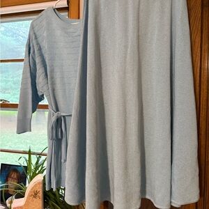 Vintage 80s light blue knit sweater skirt set plus size